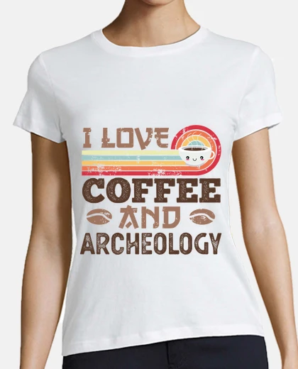 Playera me encanta el café y la arqueología ret