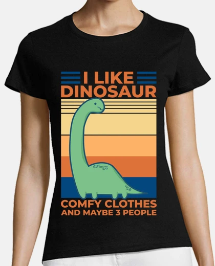 Playera me gusta la ropa cómoda de los dinosaurios y tal vez 3 personas.