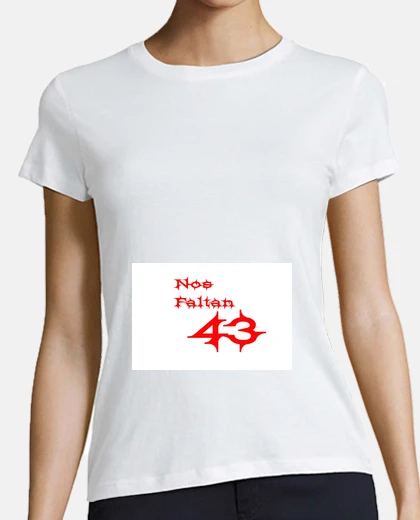 Playera Mujer, estilo béisbol, blanca y azul marino, nos faltan 43.