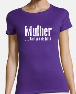 Mulher fartura de loita