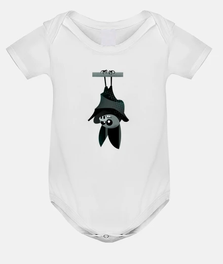 Ropa murciélago colgado