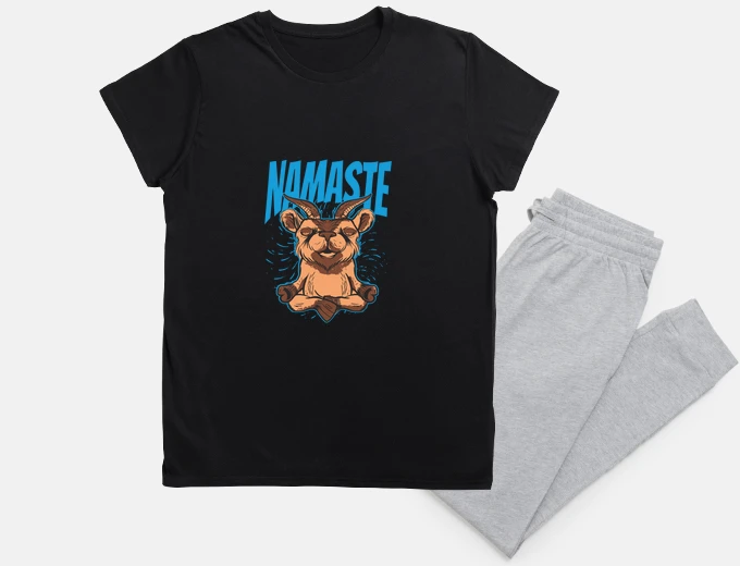 Pigiama namaste pizzetto cattivi odori umorismo