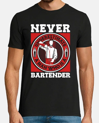 Tee-shirt ne sous-estimez jamais un homme qui est