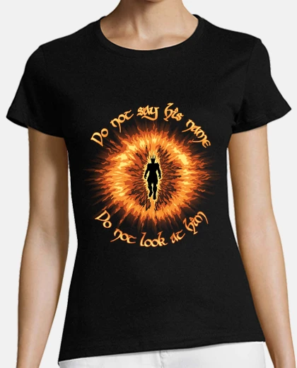 Playera no pronuncies su nombre