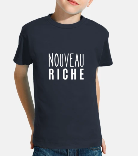 Abbigliamento nuovo ricco