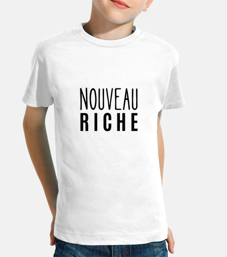Abbigliamento nuovo ricco