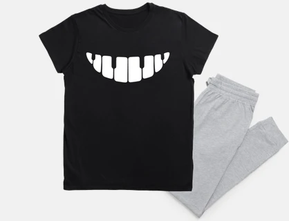 pianist smile
