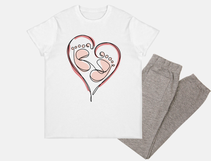 pregnant woman heart design and baby&#39;s feet, very trendy,