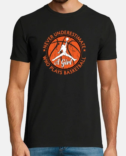 T-shirt ragazza che gioca a basket
