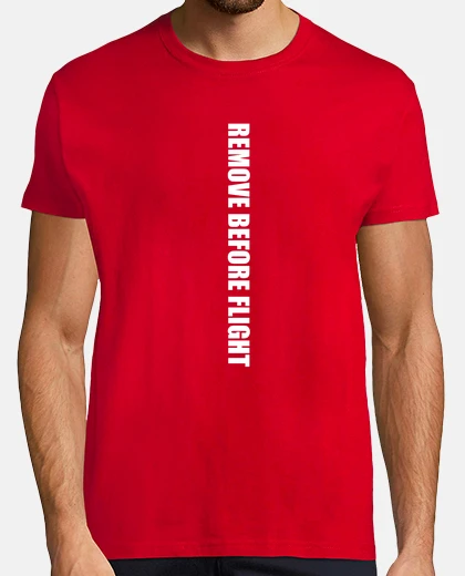 T-shirt rimuovere t-shirt rossa prima del volo