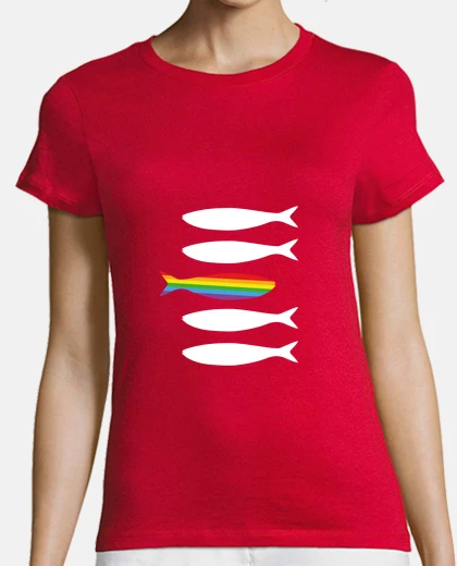 T-shirt sarde sbollentate arcobaleno lgtbi