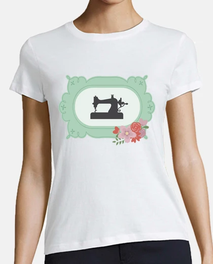 T-shirt sewing machine