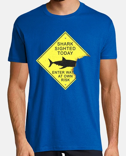 Tee-shirt Shark attack panel