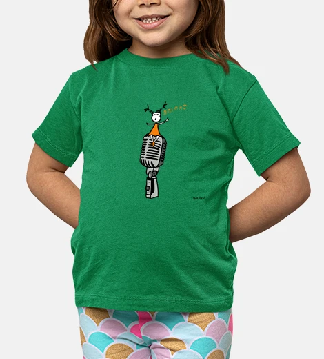 Ropa Singer woman