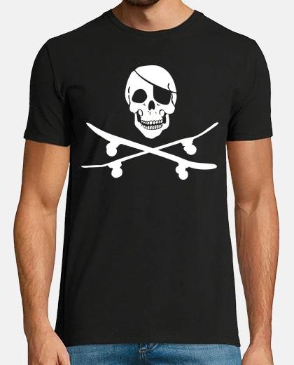 Tee-shirt skateboarder pirate