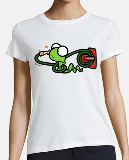 T-shirt snake and hose