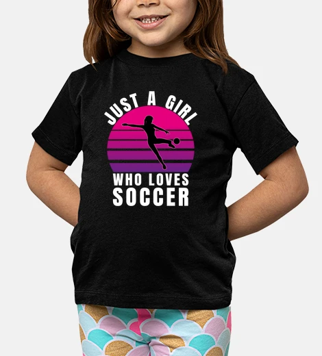 Abbigliamento solo una ragazza che ama il calcio