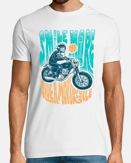 sonríe más en una motocicleta