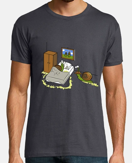 T-shirt sospettando