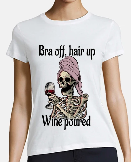 Tee-shirt squelette femme buvant du vin cheveux au vent 