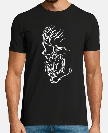 T-shirt strano skull