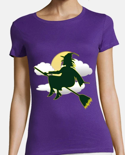 T-shirt strega che vola sulla scopa