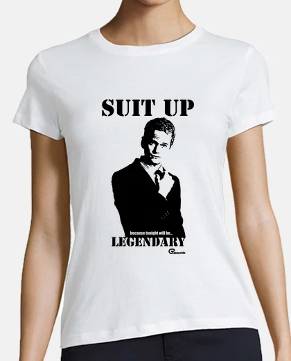 Tee-shirt suit up