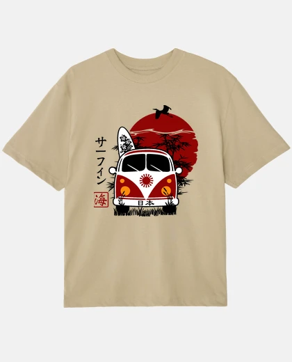 T-shirt surf in pan