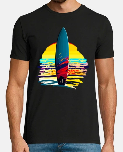 T-shirt tavola da surf e tramonto
