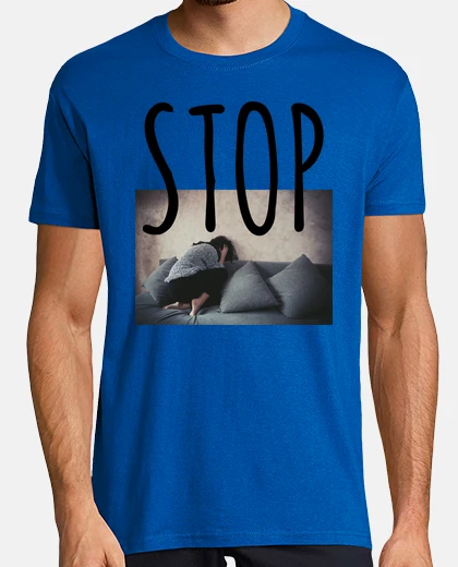 Camiseta taza de detener la violencia contra las mujeres