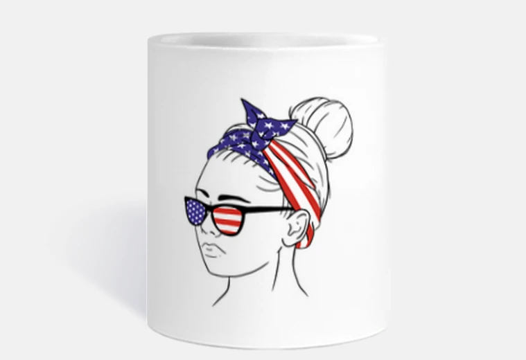 Tazza tazza, influencer americano di moda, bandiera americana.