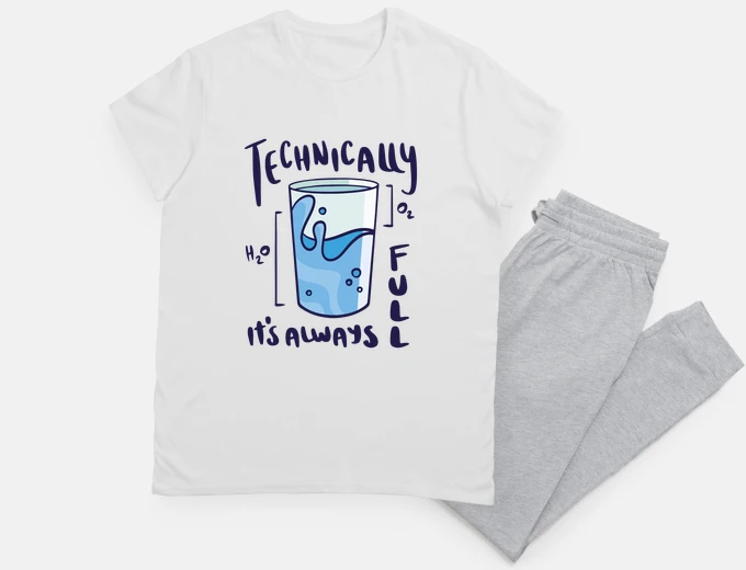 Pyjama techniquement un verre est plein nuit sommeil 