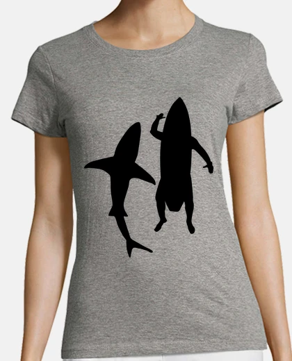 Playera Tiburón surfista