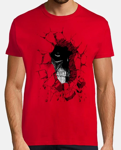 T-shirt Titani sulla parete