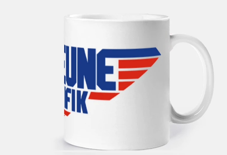 Top Gun Top Jeune Magnifik Mug