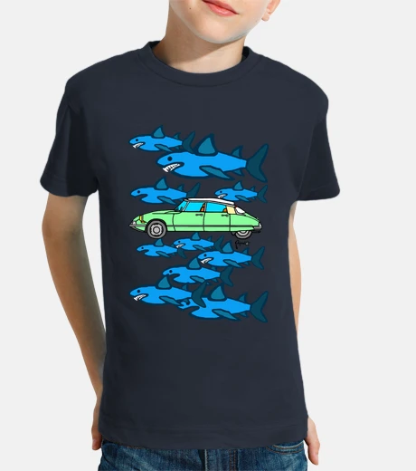 Abbigliamento tra gli squali