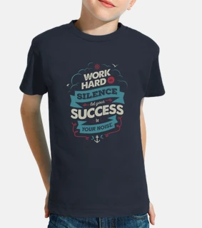 trabajo duro camiseta azul niño