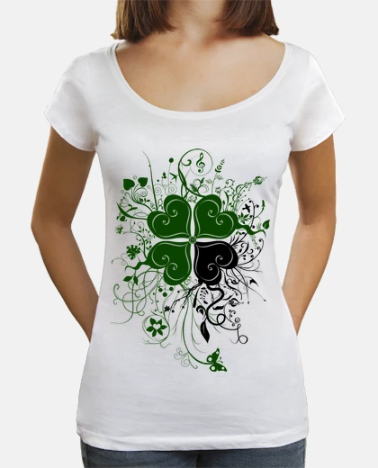 Camiseta trébol corazones