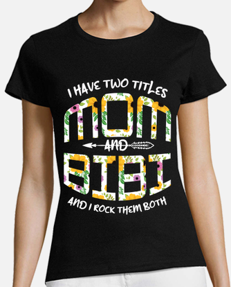 Two alts mom rock them both flower t-shirt | tostadora