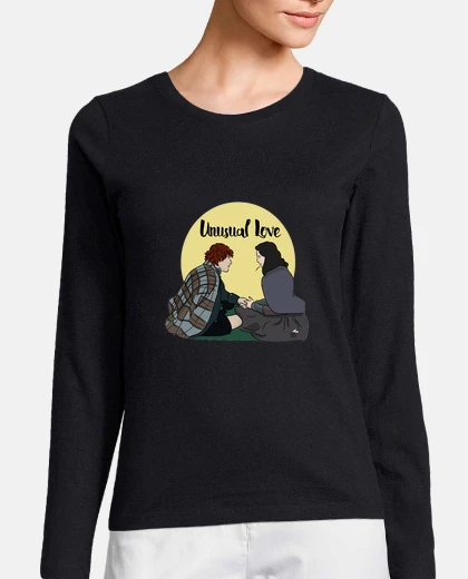 Playera Unusual love - Manga larga