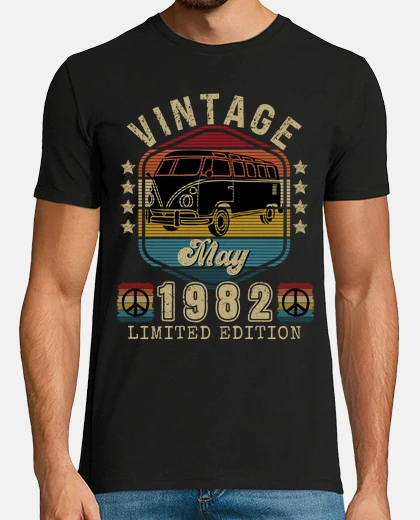 Tee-shirt van hippie peace love may 1982
