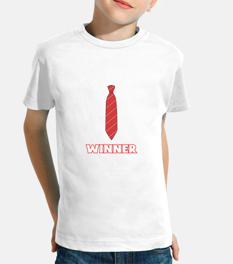 Abbigliamento vincitore cravatta rossa parodia di Tru