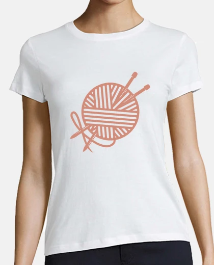 Playera Wool Ball Hand Drawn Design